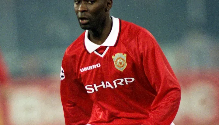 Man United vs. Man City: Andy Cole discusses Michael Carrick's midfield dilemma for Manchester derby