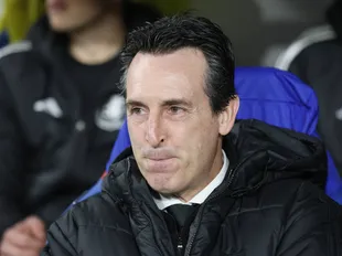 Arsenal handed early boost for Villa clash as key Emery star suspended