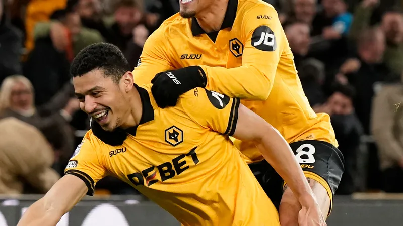 Which clubs are making biggest effort to sign Wolves Brazilian duo?