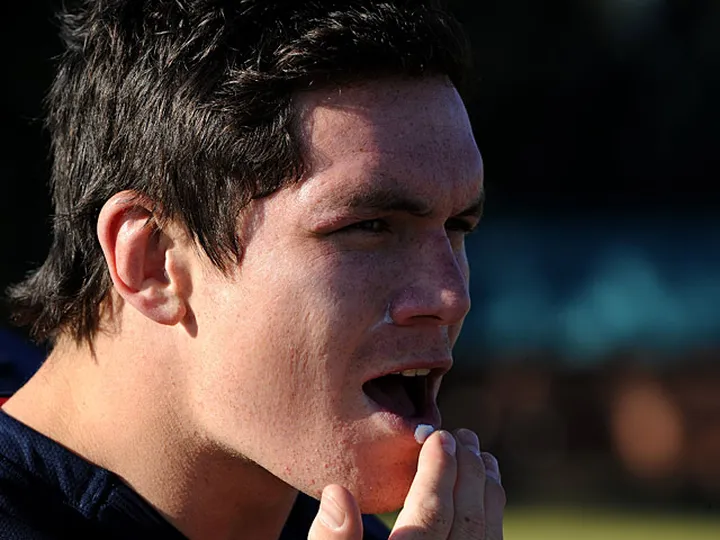 Francois Louw charged by RFU