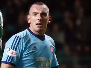 MacKinnon "used to the pressure" of relegation scrap