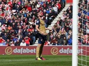 Sunderland restrict Arsenal to draw