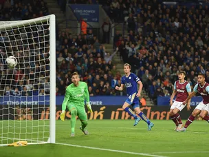 Andy King header downs Hammers