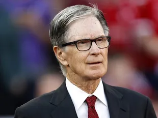 Consortium in 'discussions' to purchase minority Liverpool stake