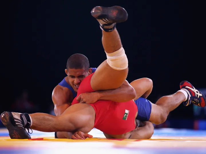 Rattigan to fight for bronze after defeat