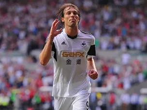 Michu starts for Napoli