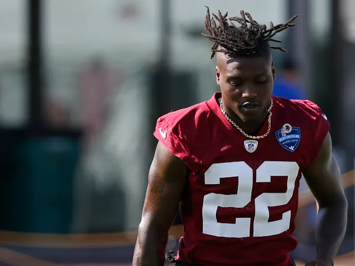 Washington's Deshazor Everett involved in fatal car crash