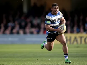 Saracens suffer first defeat