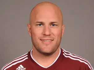 Philadelphia cruise to win over 10-man Chivas