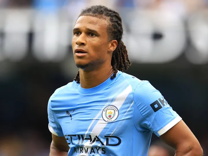 Premier League club ‘genuine contenders’ to sign Ake from Man City