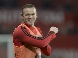 Rooney on Man United bench
