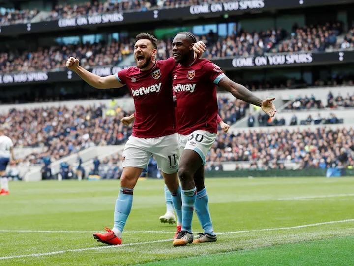 Antonio 'to miss four months with injury'