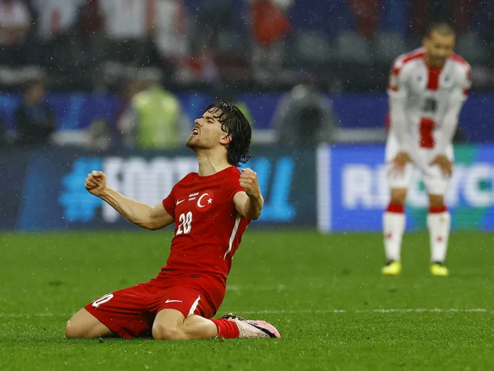 Signing a Euro 2024 hero? Man United, Arsenal 'to battle' for Turkey star