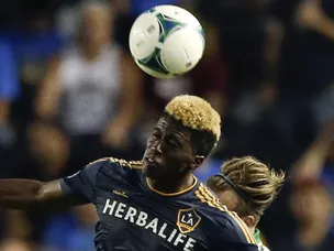 Zardes earns Galaxy vital away win