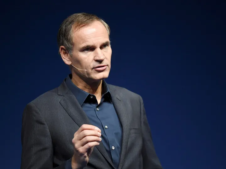 Porsche still 'confident' about F1 entry