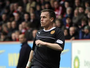 Hammell, Pearson fit for Motherwell