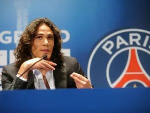 Cavani to the rescue for PSG