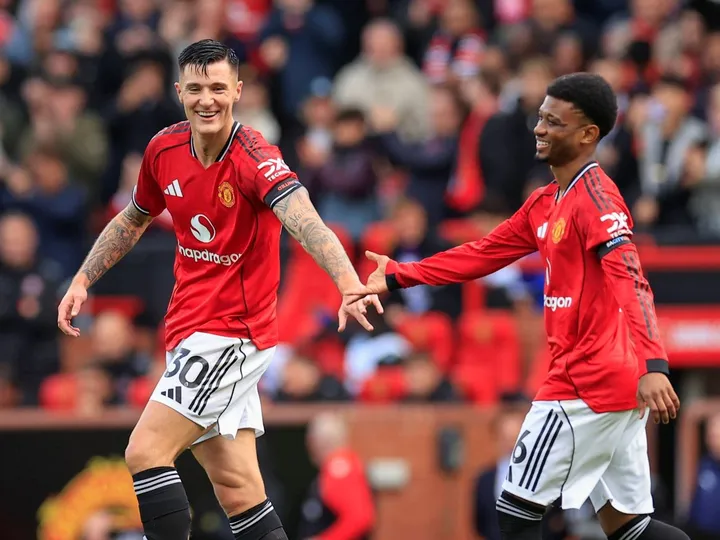 National team manager 'unhappy' with Man Utd over 22y/o attacker