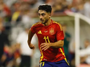 Wolves 'make late move' to rival Ajax in race for 22-year-old La Liga winger