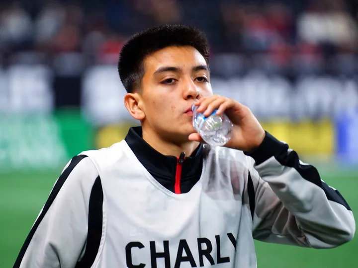 Record-breaking teenager close to Real Madrid move in Mexican 'source of pride'