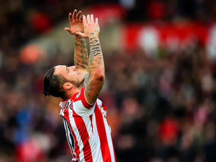 Arnautovic 'has Â£12.5m buy-out clause'