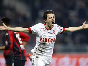 Bernardo Silva strike gives Monaco lead
