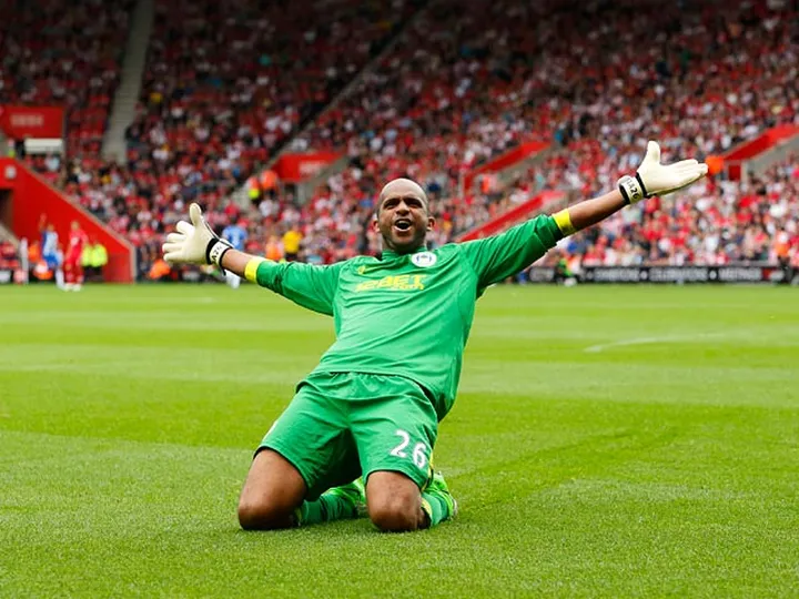 Al-Habsi: 'We can avoid drop'