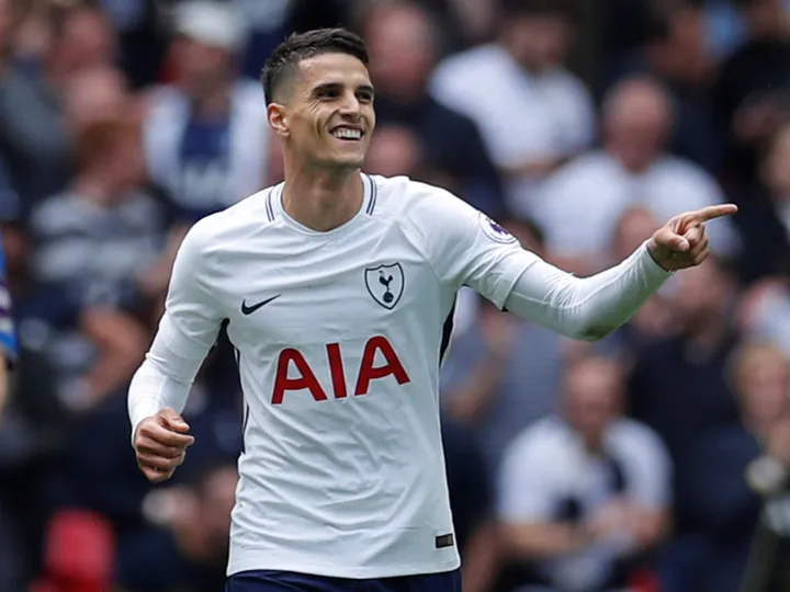 Erik Lamela pens new deal with Spurs