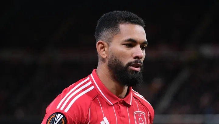 Transfer news and rumours: Luiz 'nears' Villa return, Spurs stance