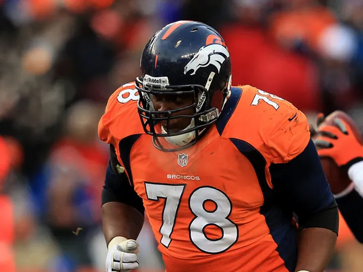 Ryan Clady suffers torn ACL