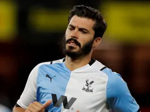 Vieira praises James Tomkins performance against Leeds