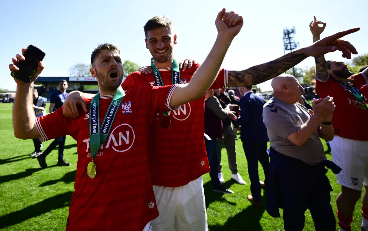 York City vs Crawley Town - prediction, team news, lineups