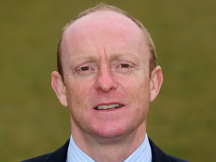 Leicestershire shake up coaching staff