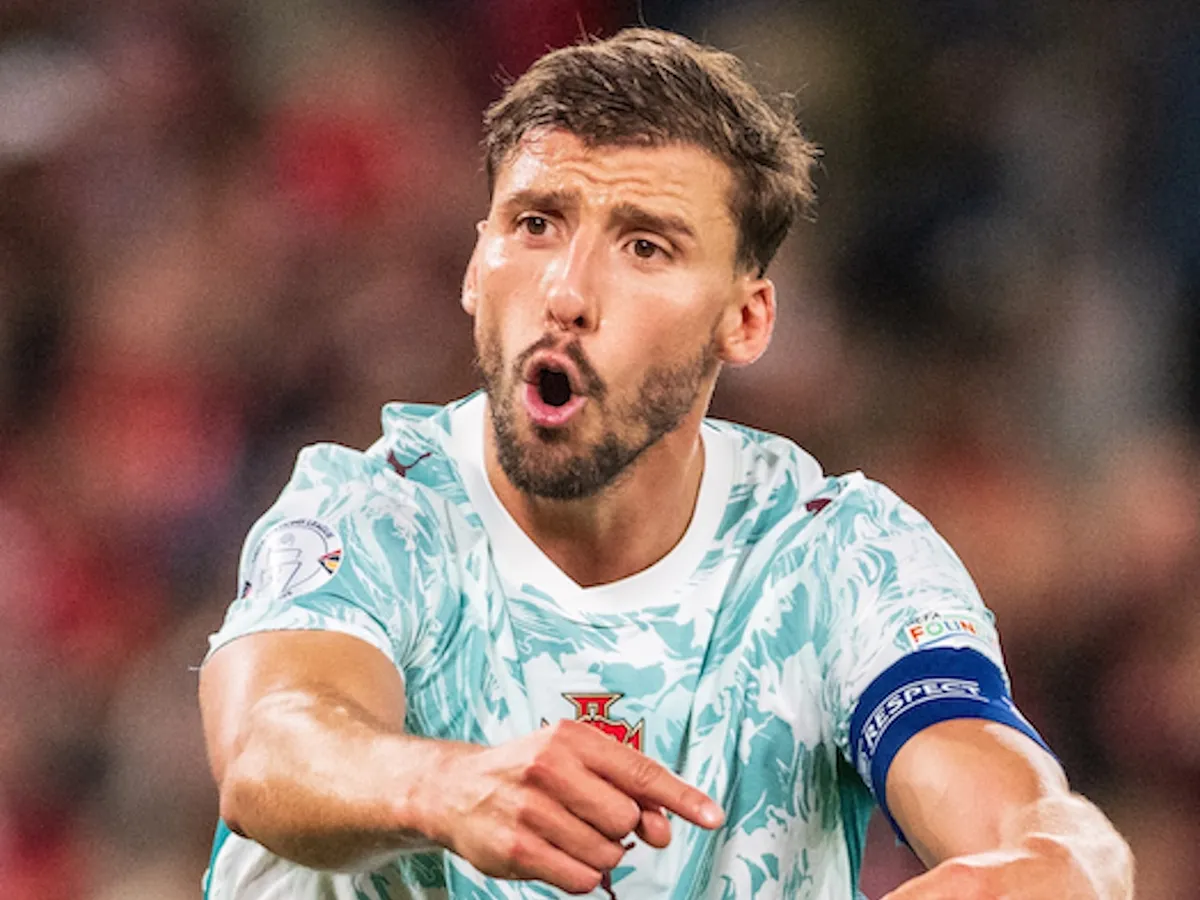 Man City's Ruben Dias hailed for 