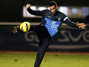 Capoue makes full debut