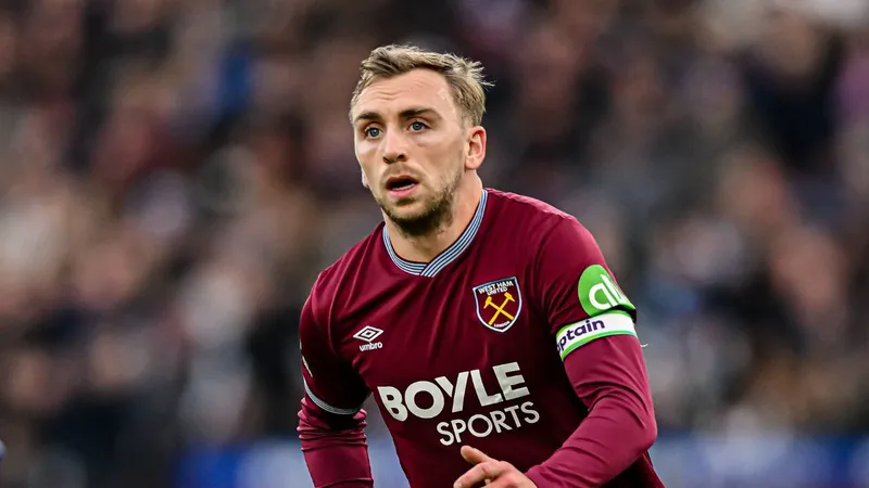 Chelsea 'weighing up' move for West Ham star Bowen, possible fee suggested