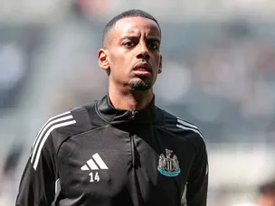 Isak decision confirmed: Predicted Newcastle XI vs. Liverpool