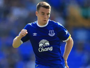 Seamus Coleman answers critics with decisive goal as Everton see off Brighton