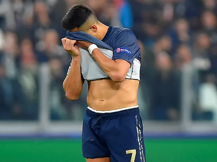 Sanchez, Pogba 'causing dressing-room rift'