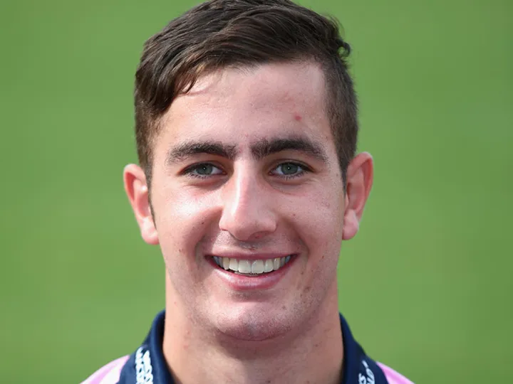 Eskinazi signs new Middlesex deal