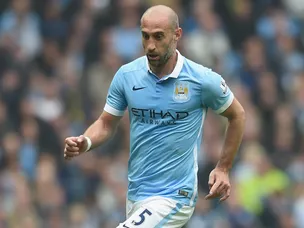 Guardiola: 'Zabaleta can play midfield'