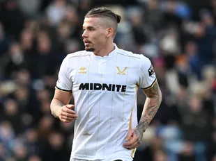 Watch shocking Kalvin Phillips tackle as Man City loanee sent off in Sheffield derby