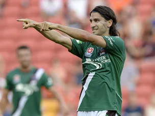 Newcastle Jets upset Brisbane Roar