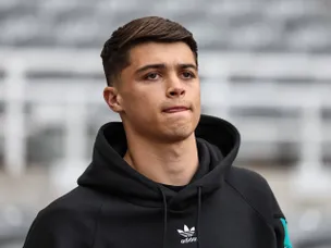 Newcastle vs. Man United injury, suspension list, predicted XIs