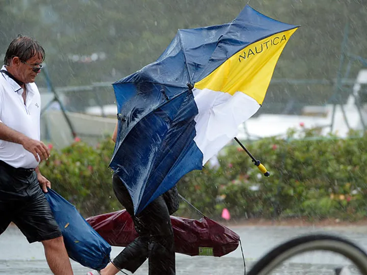 Play postponed at Arnold Palmer Invitational