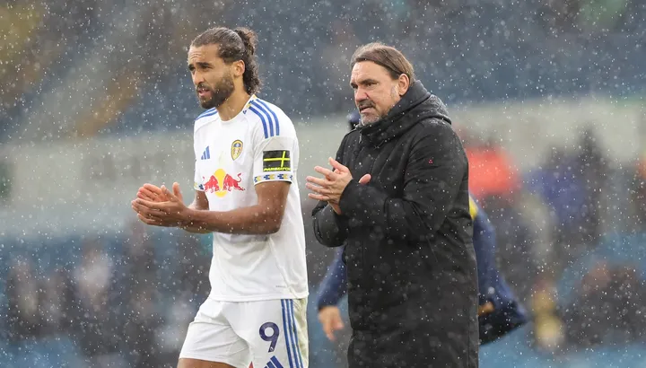 Leeds United news: Whites to 'accelerate' key contract talks with pitoval Elland Road star