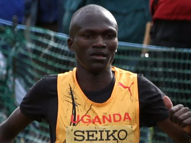 Kiprotich wins men's marathon