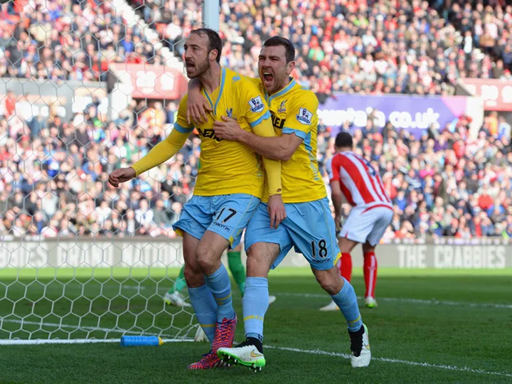 Palace come from behind to beat Stoke