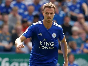 Brendan Rodgers talks up Jonny Evans deal following Harry Maguire sale