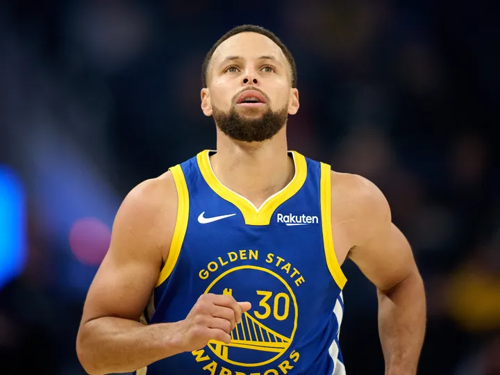 Despite 48 points from Stephen Curry, Golden State Warriors fall at Portland